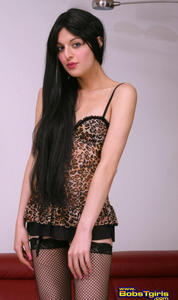 Long haired shemale Transvestite oral sex